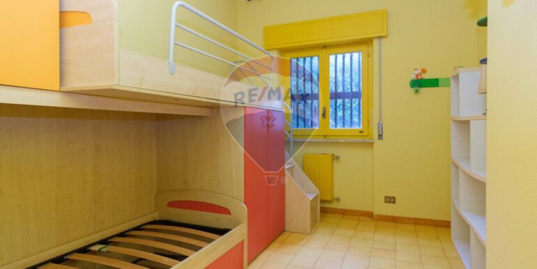 20250313185014-929657-22