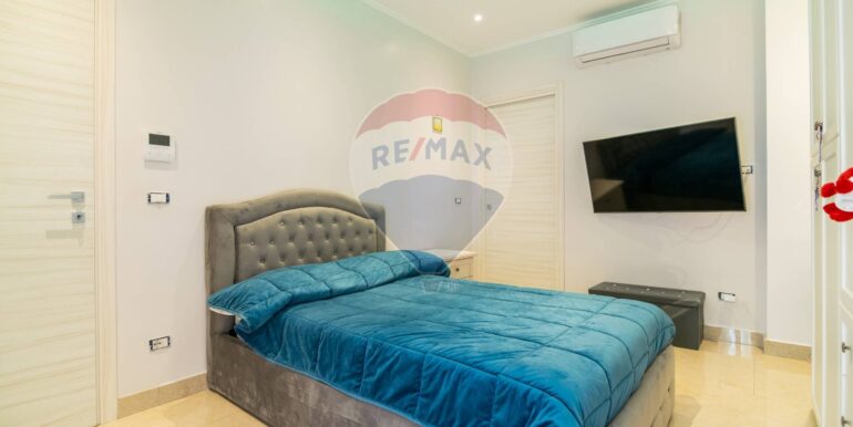 20250321194330-937003-2