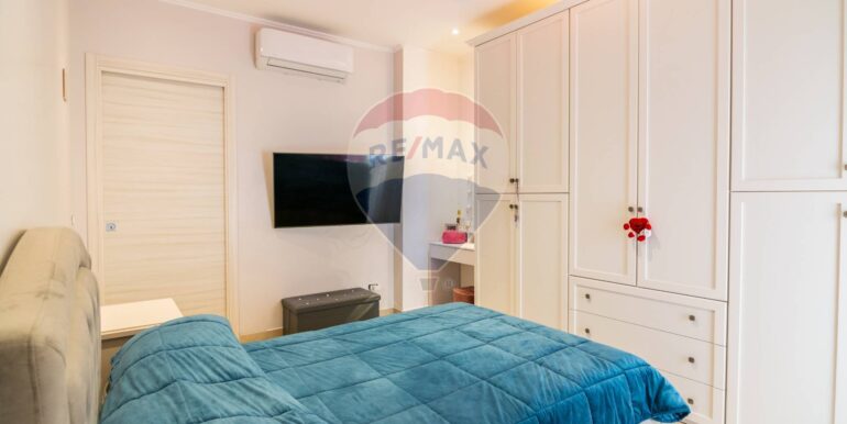 20250321194333-937003-3