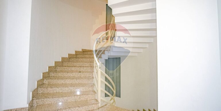 20250324182425-938639-2