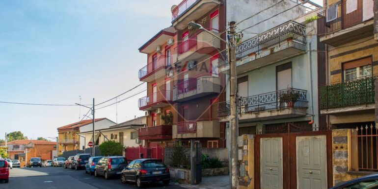 20250327203457-938898-3