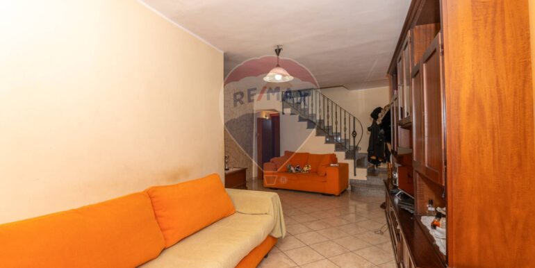 20250328112741-938100-4