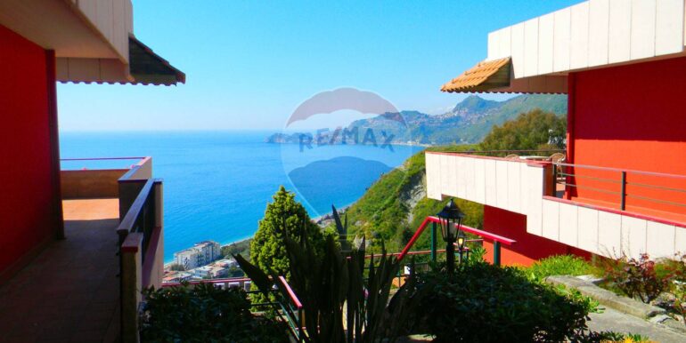 20250404122211-941890-8