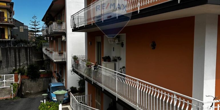 20250404222627-941659-4