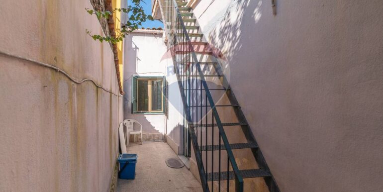 20250407155940-942391-19