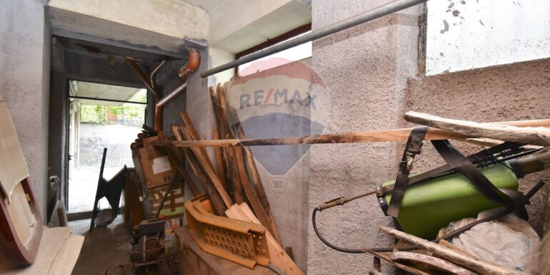 20250411174222-943546-25