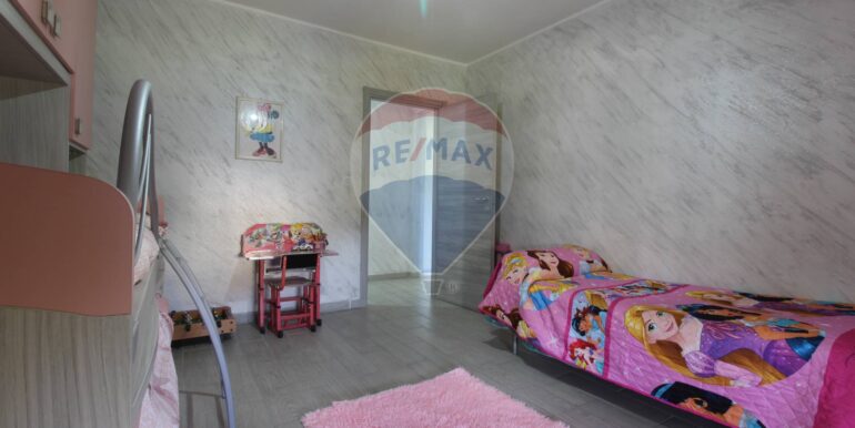 20250422120750-944921-12