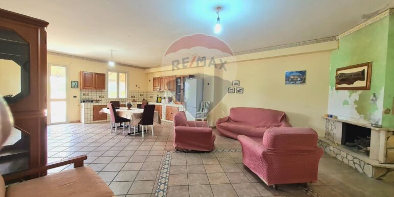 20250422173904-943789-7