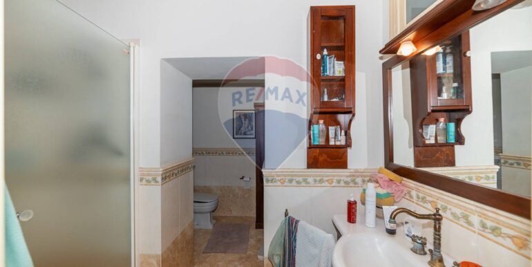 20250423190455-945267-9