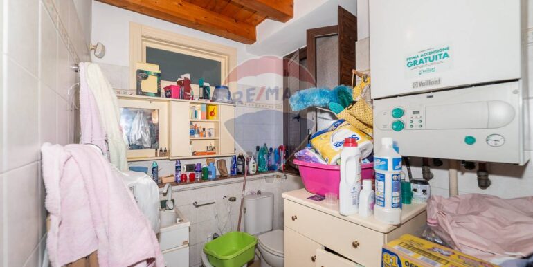 20250423190506-945267-15