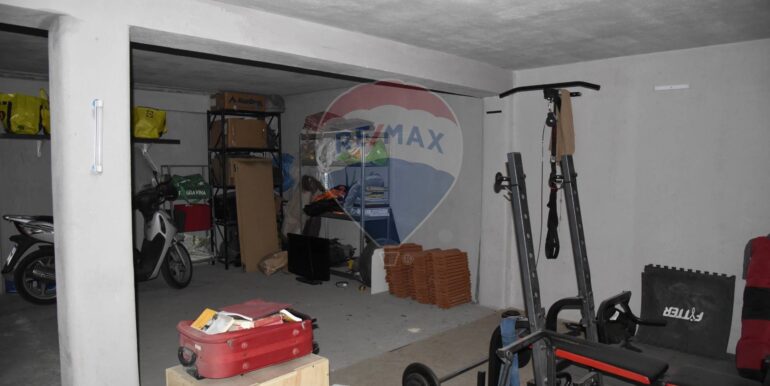 20250423214248-939699-6