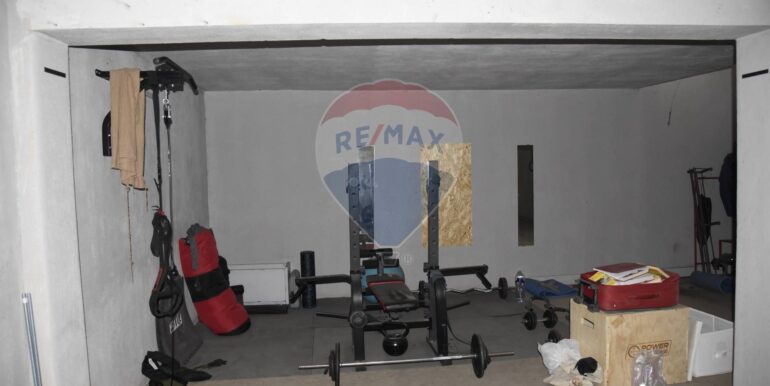 20250423214257-939699-10