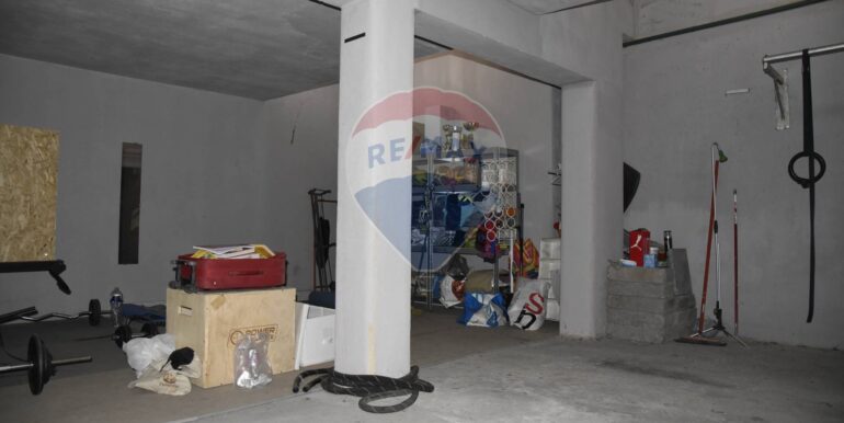 20250423214310-939699-17