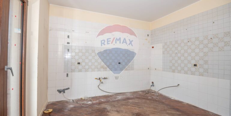 2025042415918-945293-10