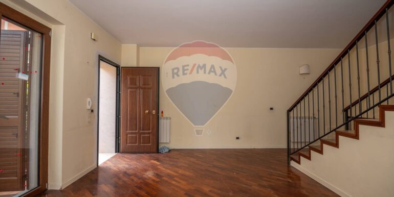 2025042415952-945293-14