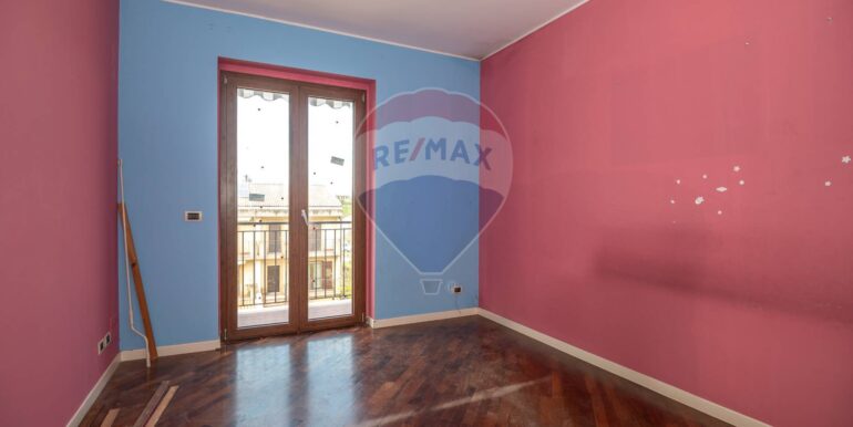 2025042420023-945293-18