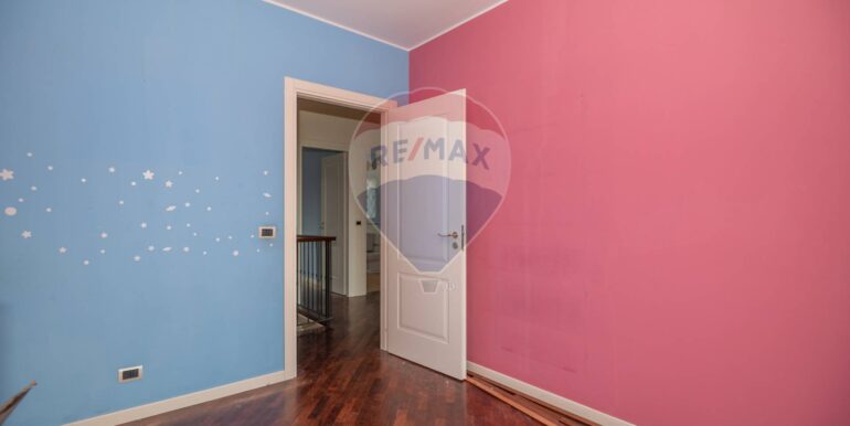 2025042420029-945293-19