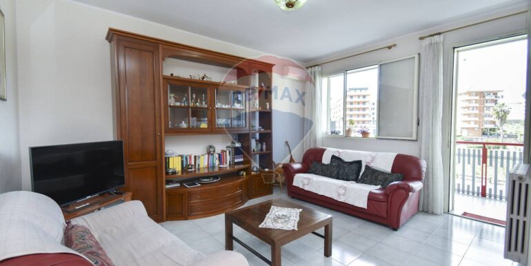 2025042494914-945306-1