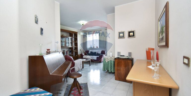 2025042494919-945306-5