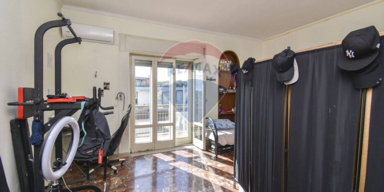 20250429114533-945789-11