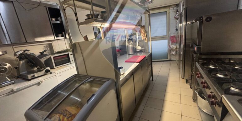 20250504202923-946518-11