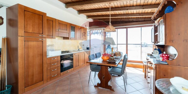 20250507124215-947356-12