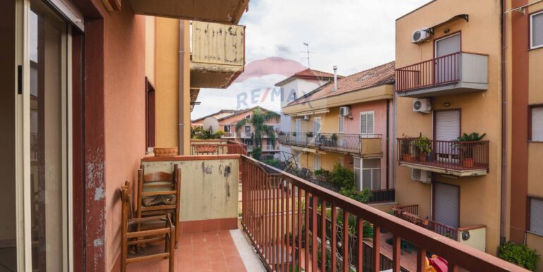 2025052094956-949496-6