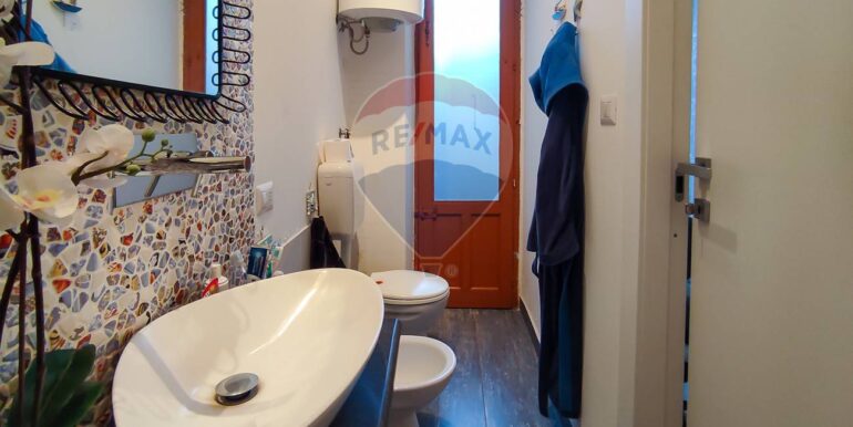 20250522174556-951071-10