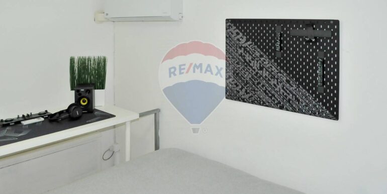 20250522174557-951071-21