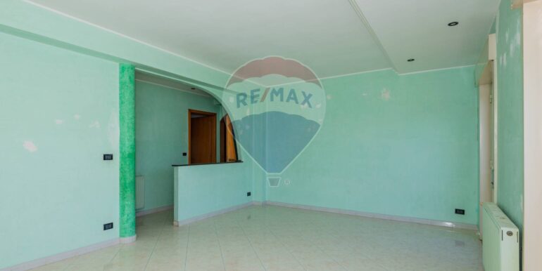 20250526102430-905346-11