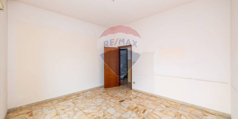 20250527152125-951843-14