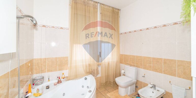 20250530102341-952517-14