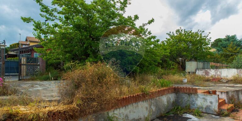 20250530235617-952986-8