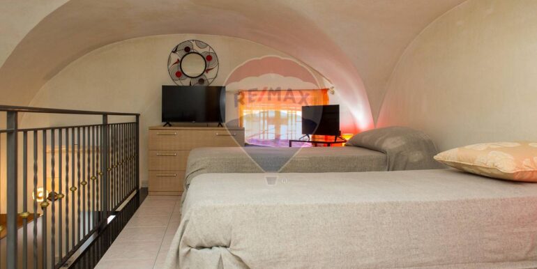 20250602184807-943030-29