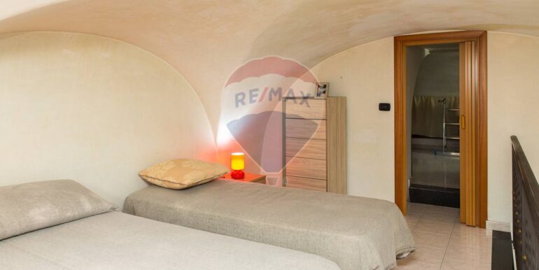 20250602184821-943030-32