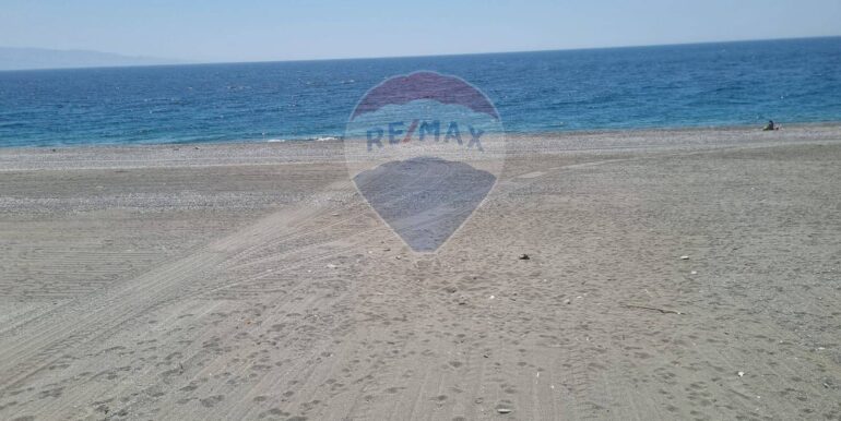 20250612104358-958061-5