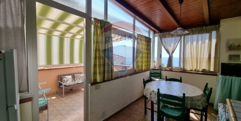 20250612104414-958061-12