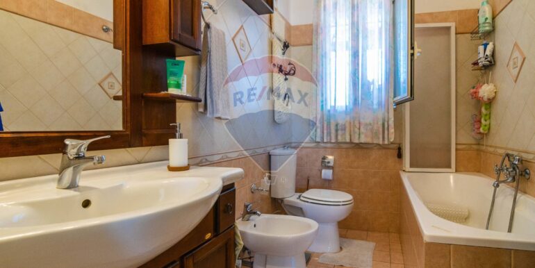 20250612185129-955635-36