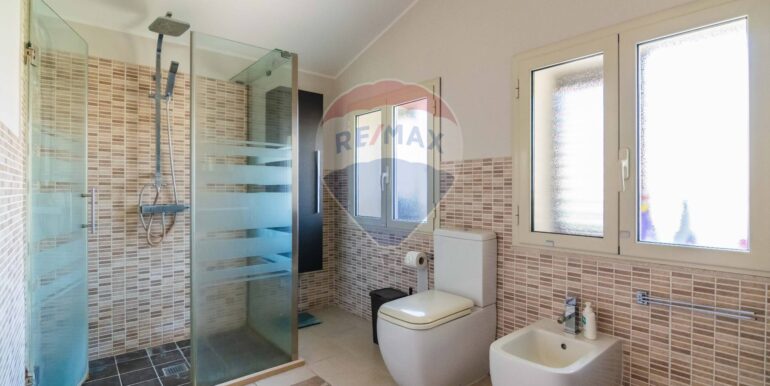 20250613192339-958695-16