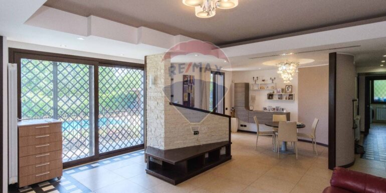 20250627183446-963186-19