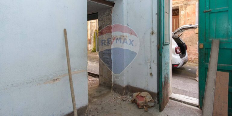 20250702214135-956160-6