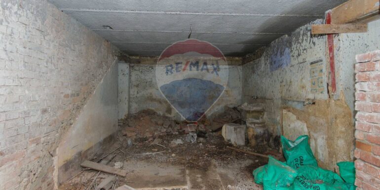 20250702214137-956160-7