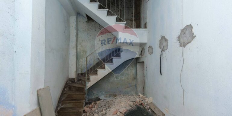 20250702214201-956160-12