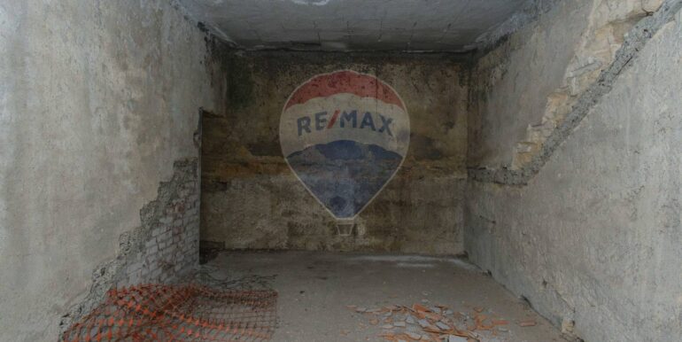 20250702214223-956160-18