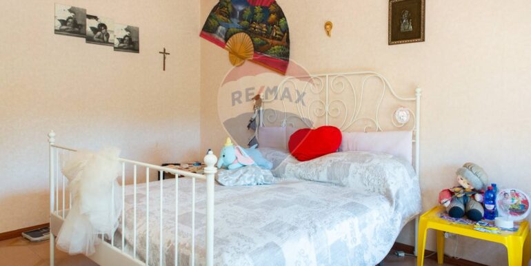 2025070470948-964869-42