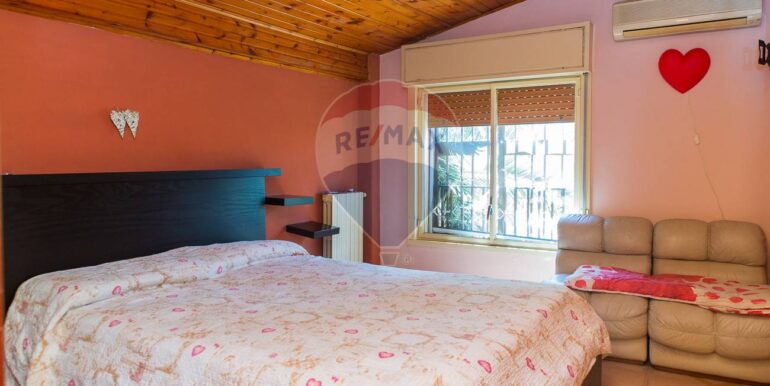 2025070470954-964869-46