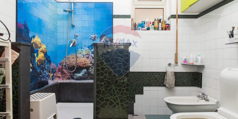 20250707215205-965652-26