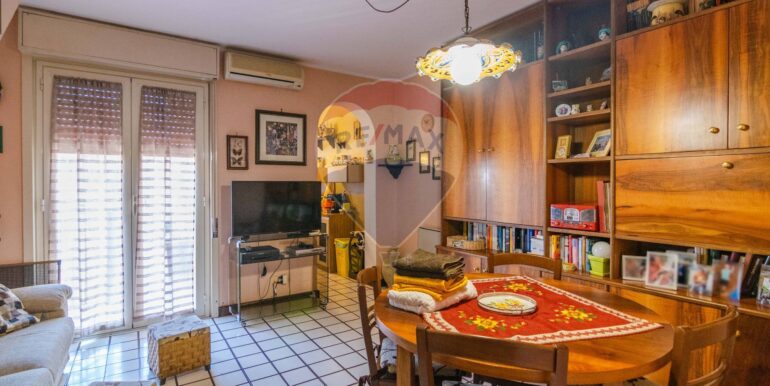 20250708220323-965168-12