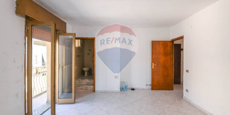 20250709181159-962334-7