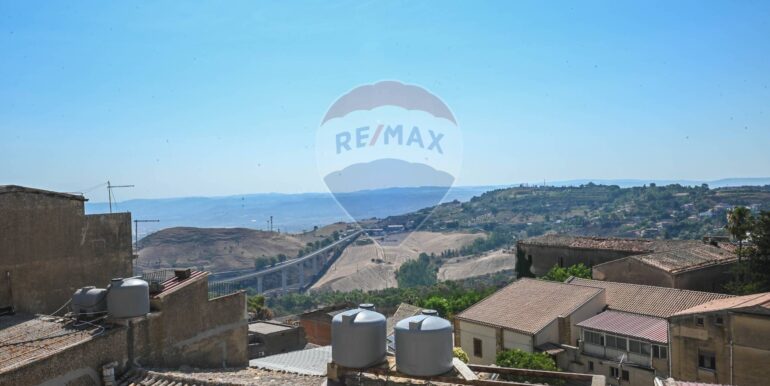 20250709181215-962334-11